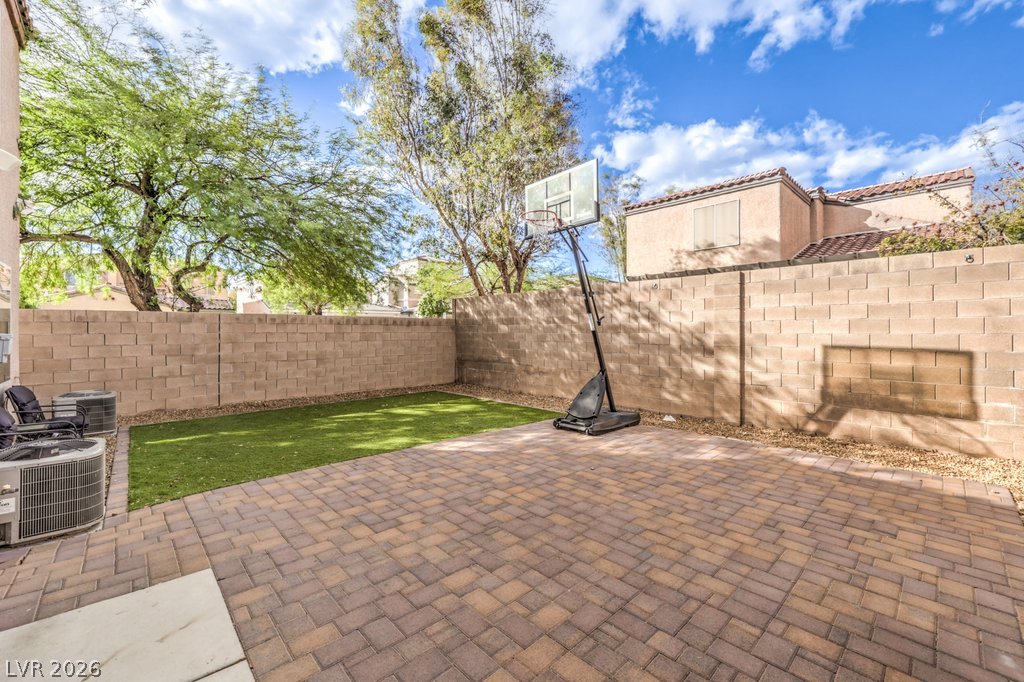 8938 Bonneville Peak Court Las Vegas NV 89148