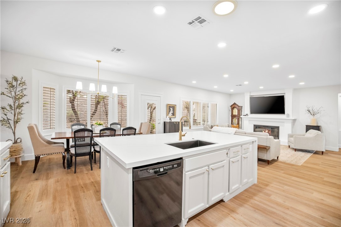 2621 Memphis Avenue Henderson NV 89052