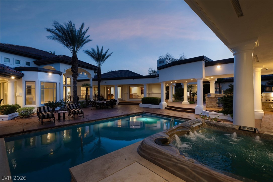 7440 Oak Grove Avenue Las Vegas NV 89117