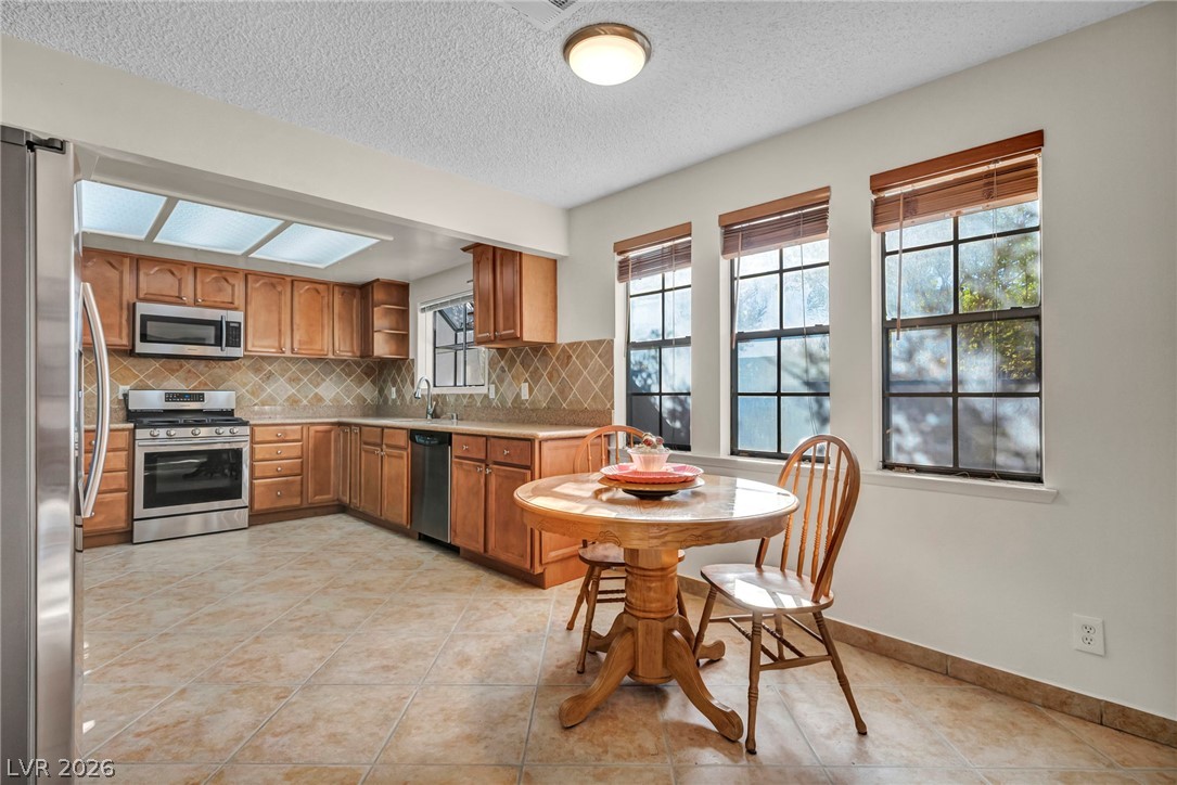 3923 Landsdown Place Las Vegas NV 89121