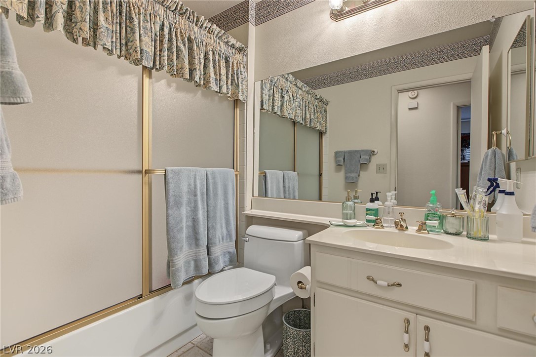6333 Copperfield Avenue Las Vegas NV 89108