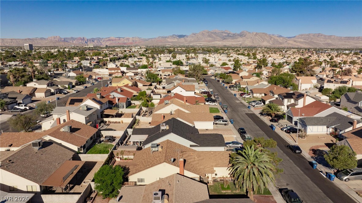 6333 Copperfield Avenue Las Vegas NV 89108