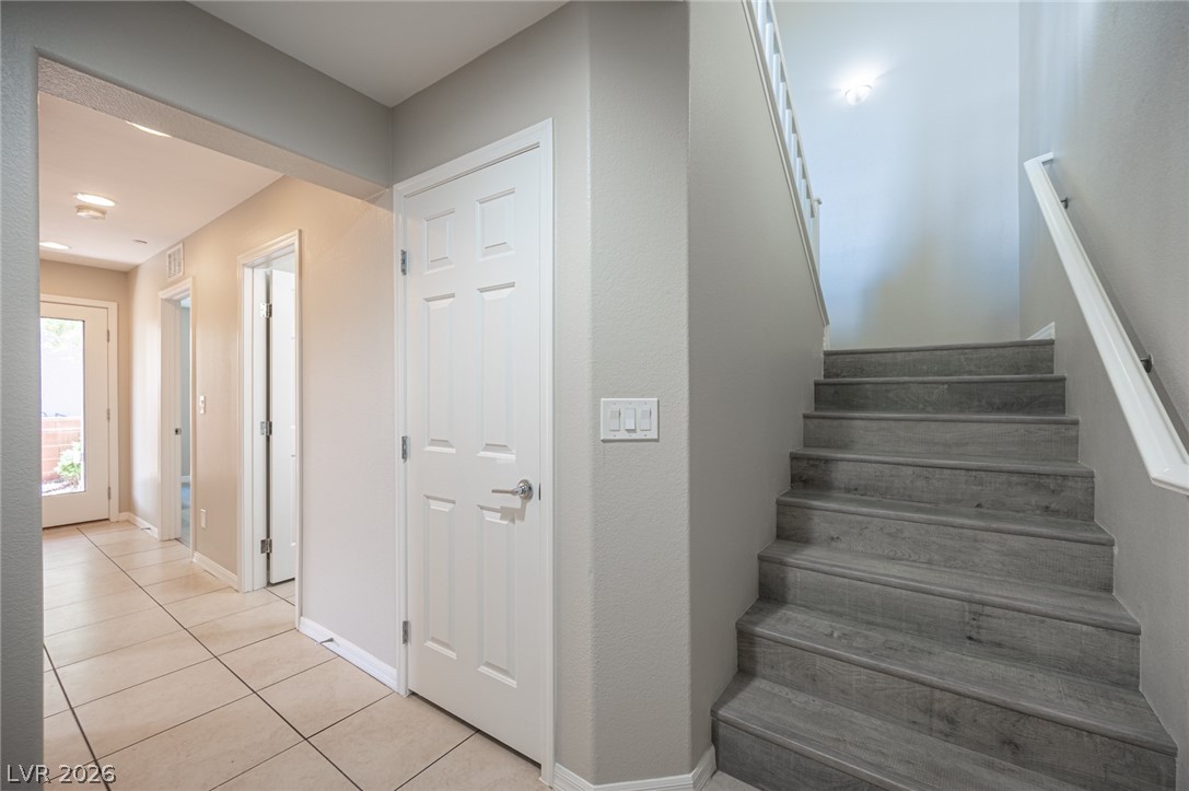 9916 Sable Point Street Las Vegas NV 89178