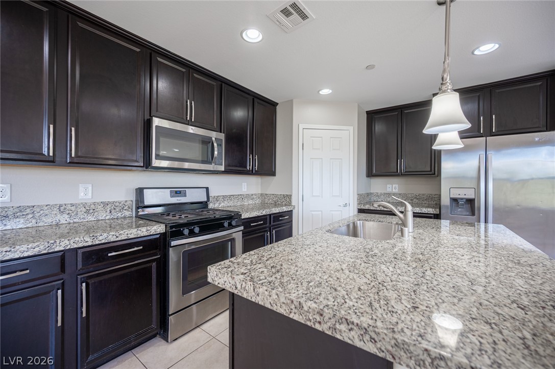 9916 Sable Point Street Las Vegas NV 89178