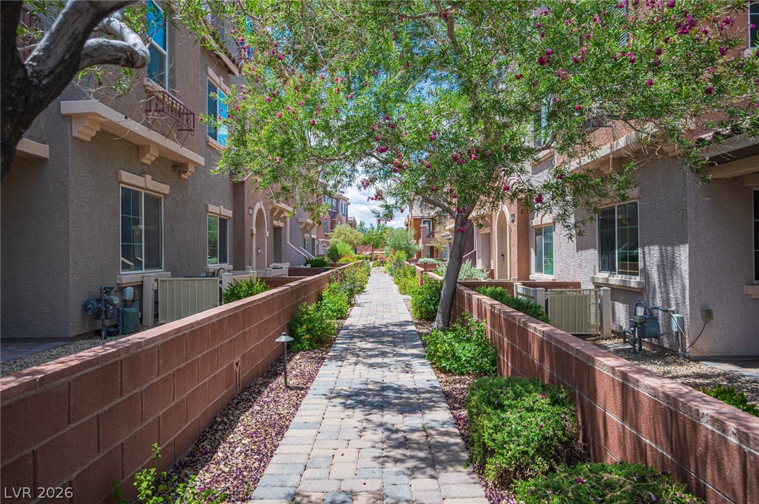 9916 Sable Point Street Las Vegas NV 89178