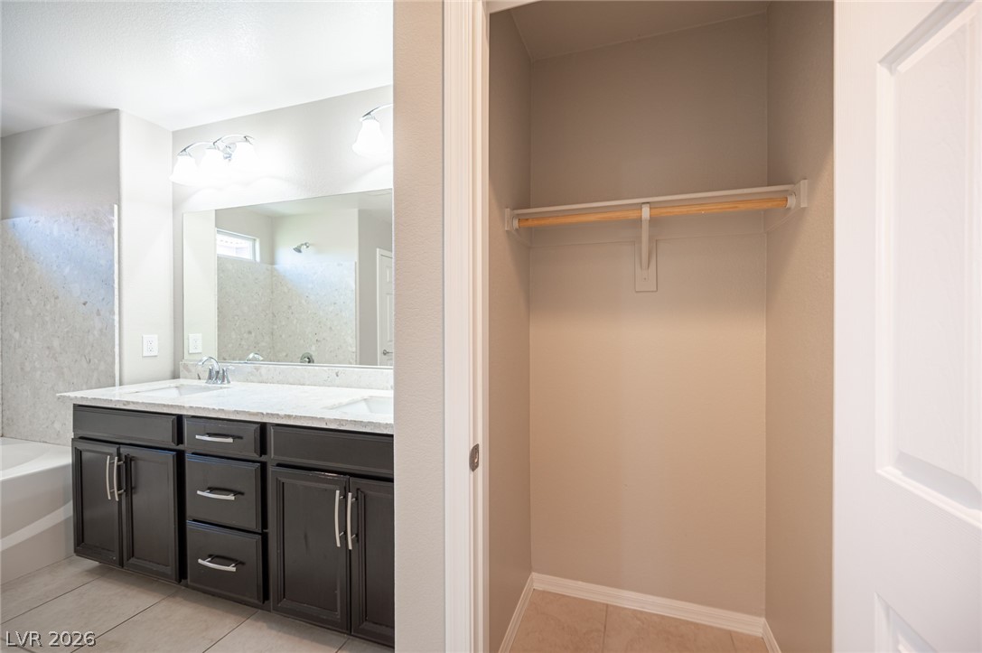 9916 Sable Point Street Las Vegas NV 89178