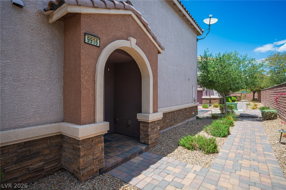 9916 Sable Point Street Las Vegas NV 89178