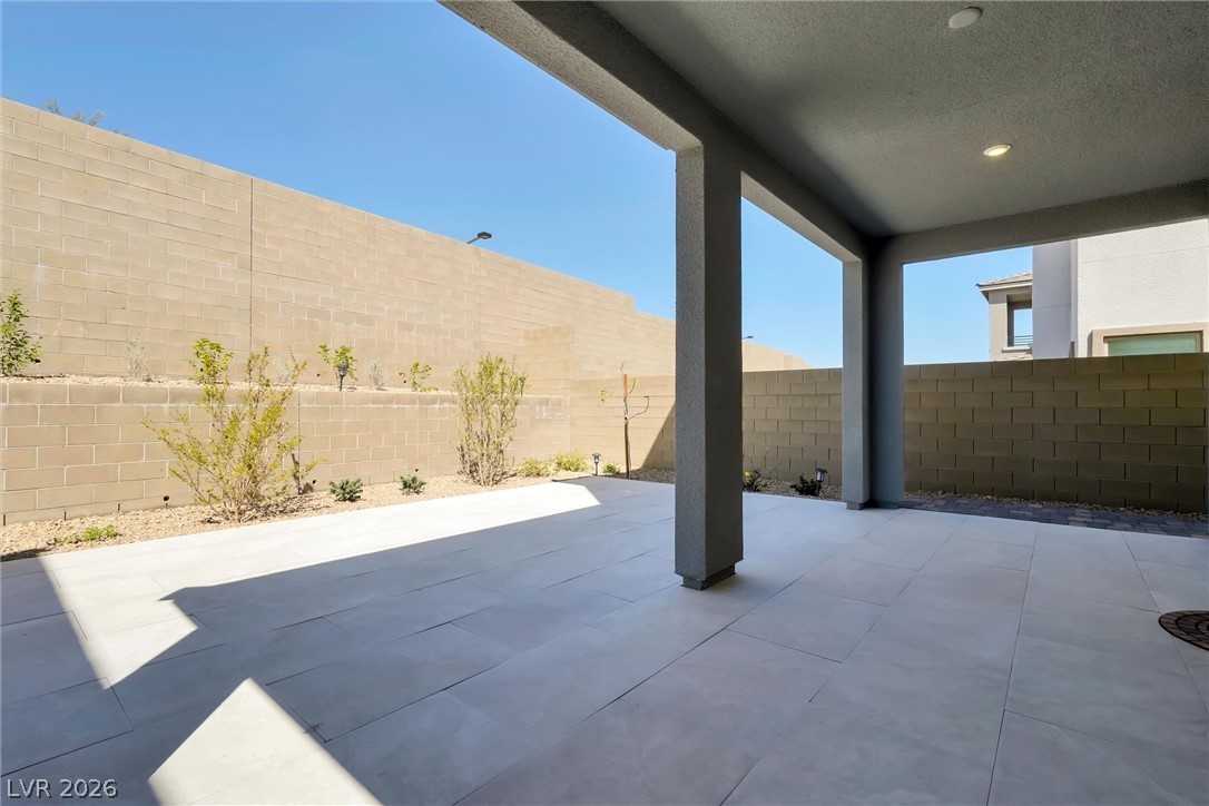 1563 Crested Eagle Street Las Vegas NV 89138