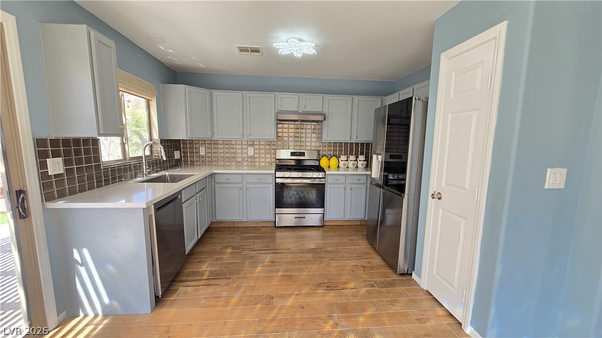 9671 Giddings Avenue Las Vegas NV 89148