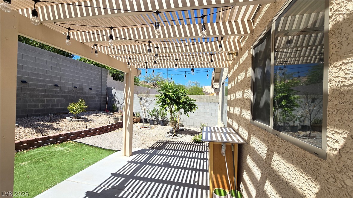 9671 Giddings Avenue Las Vegas NV 89148