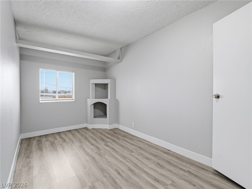 5132 Hallet Drive Las Vegas NV 89122