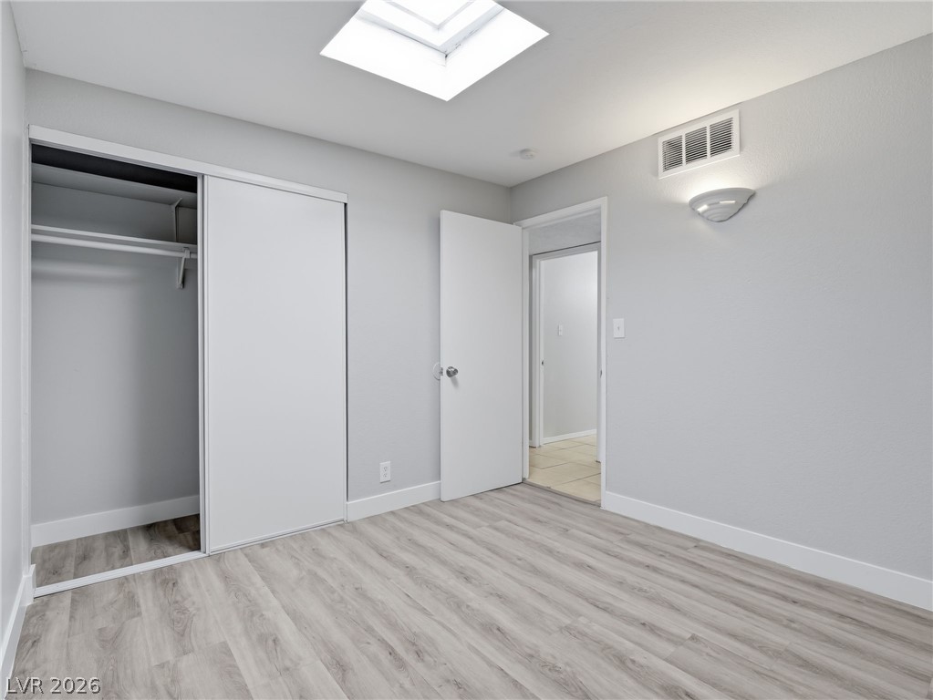 5132 Hallet Drive Las Vegas NV 89122
