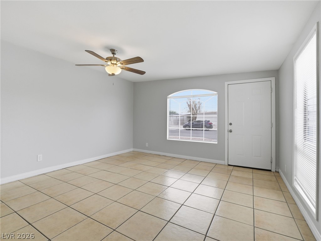 5132 Hallet Drive Las Vegas NV 89122