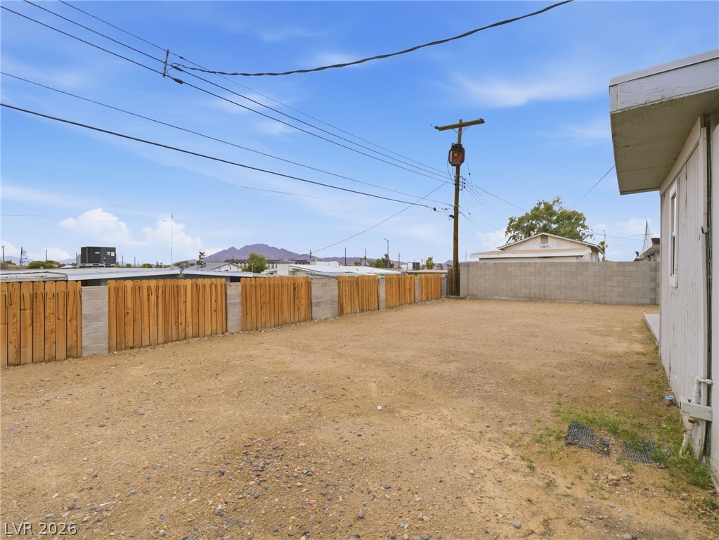 5132 Hallet Drive Las Vegas NV 89122