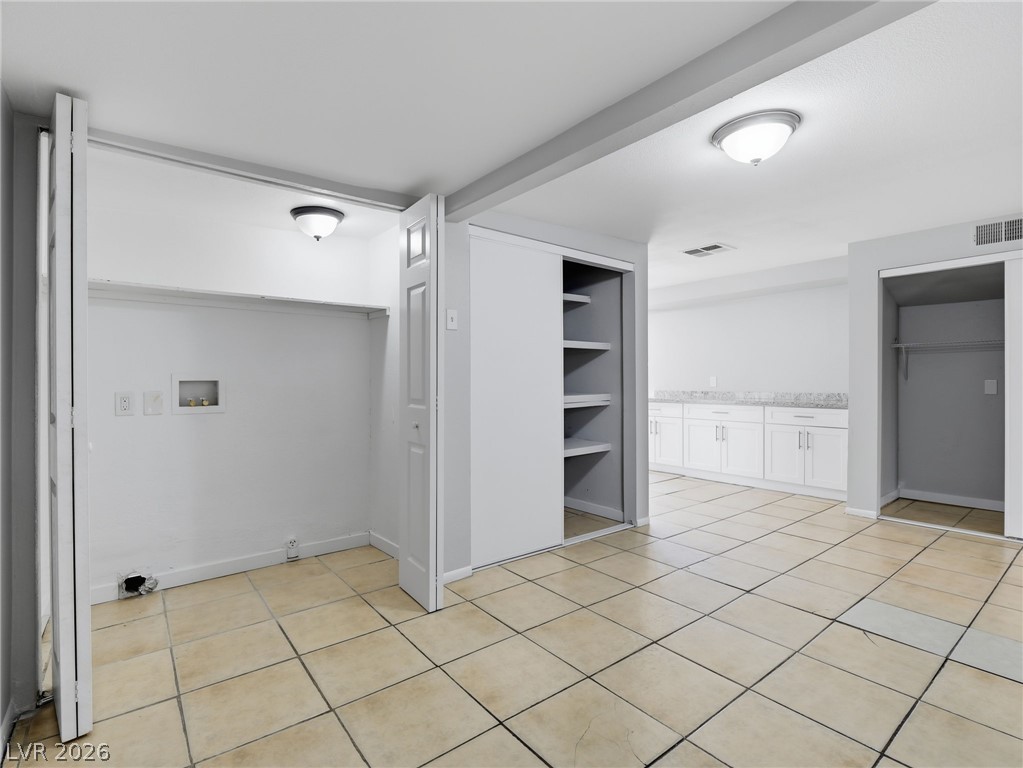 5132 Hallet Drive Las Vegas NV 89122