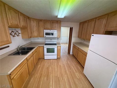 15 Sixth Street Mcgill NV 89318