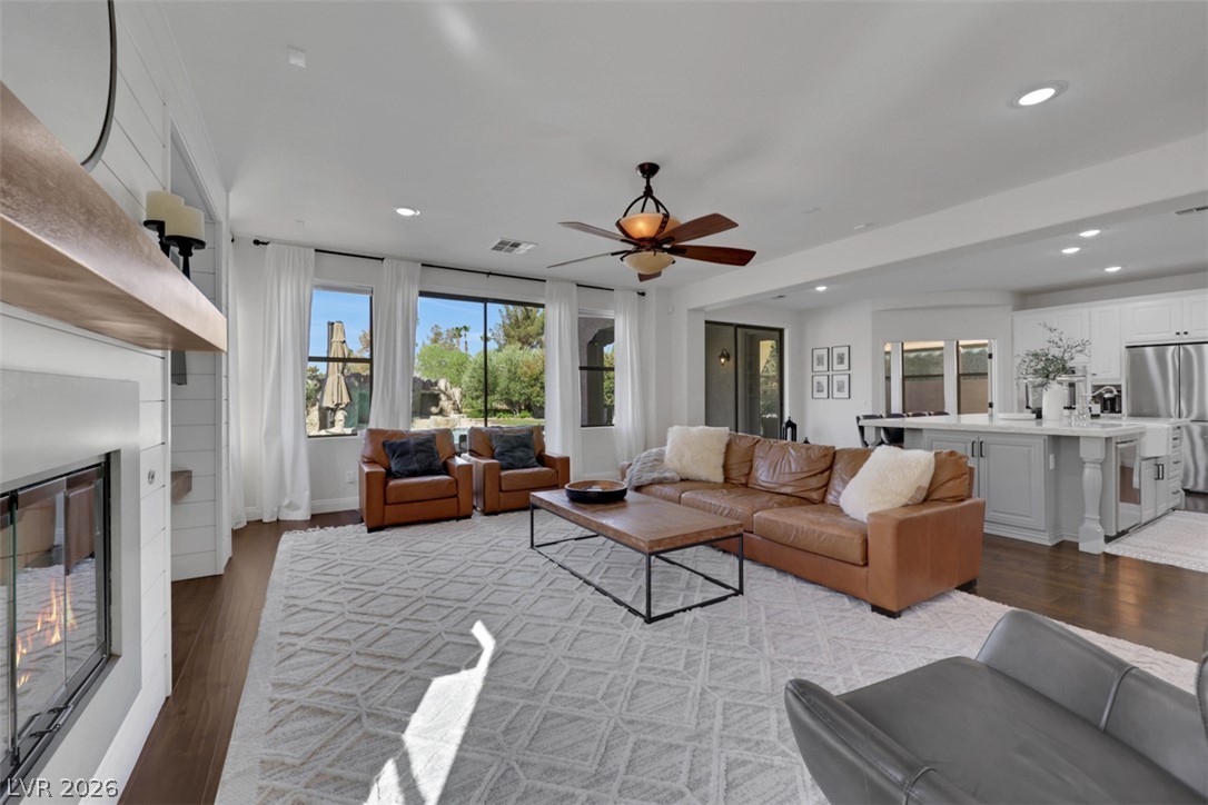 915 Via Canale Drive Henderson NV 89011