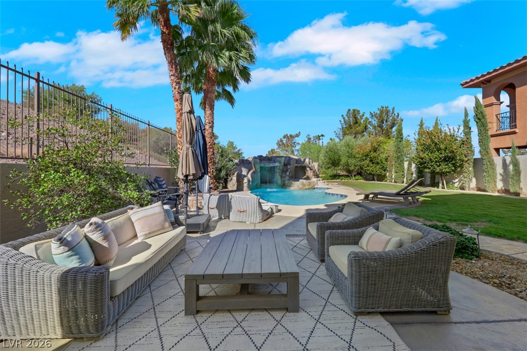 915 Via Canale Drive Henderson NV 89011