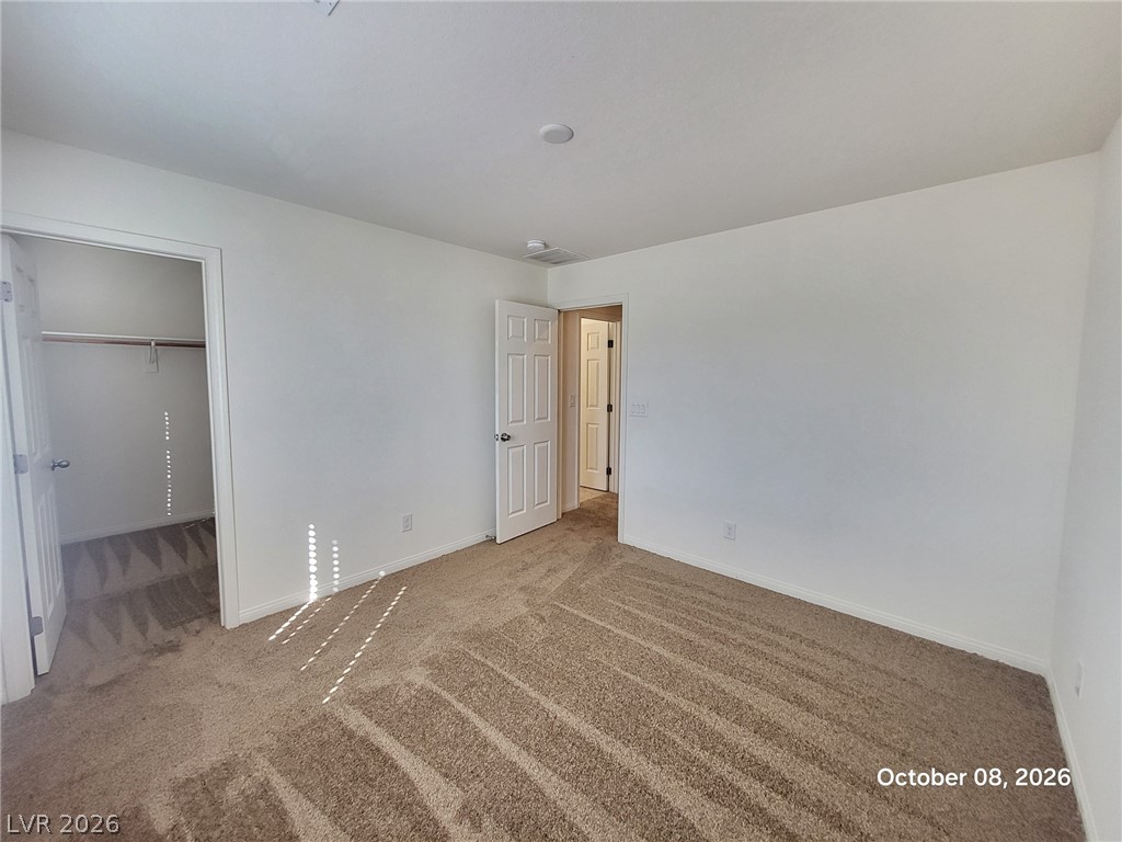 8142 Pinecrest Falls Street Las Vegas NV 89113