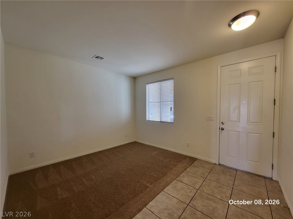 8142 Pinecrest Falls Street Las Vegas NV 89113