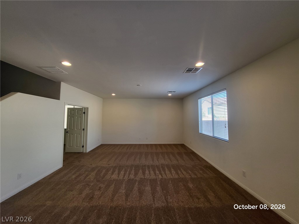 8142 Pinecrest Falls Street Las Vegas NV 89113