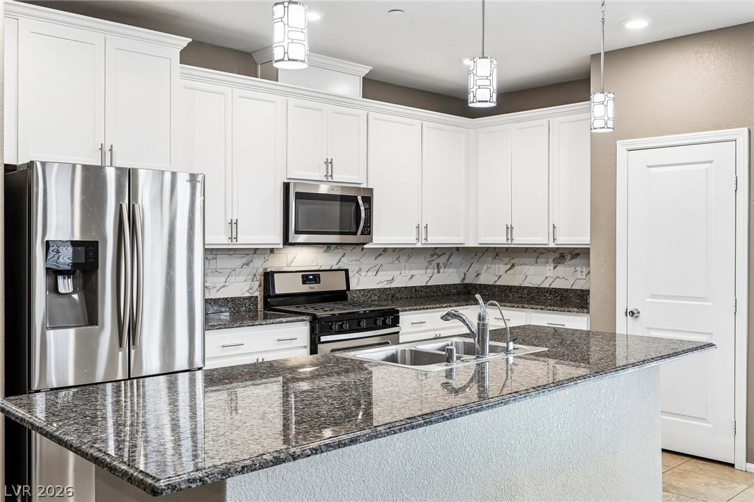 2255 Valdina Street Henderson NV 89044