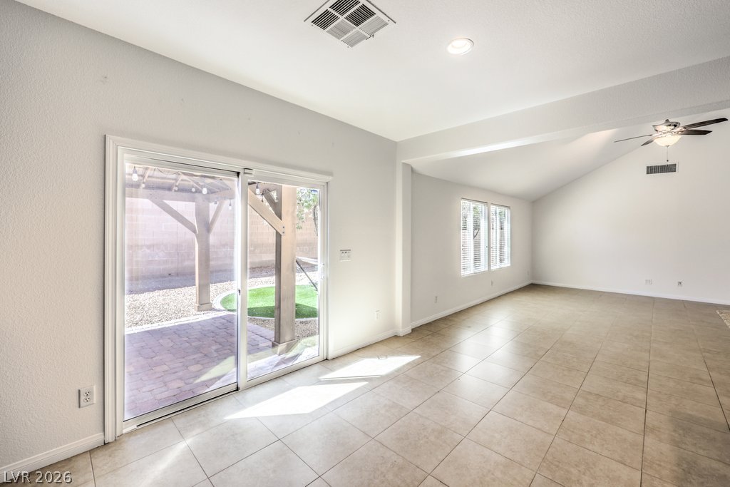 8229 San Mateo Street North Las Vegas NV 89085