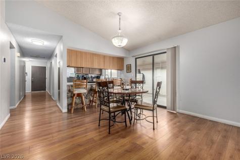 6433 Pearcrest Road Las Vegas NV 89108