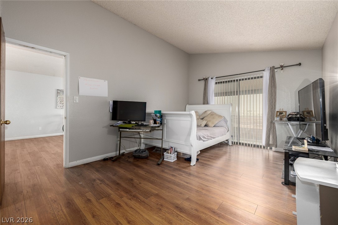 6433 Pearcrest Road Las Vegas NV 89108