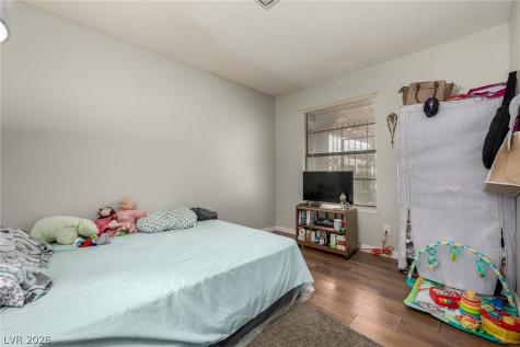 6433 Pearcrest Road Las Vegas NV 89108