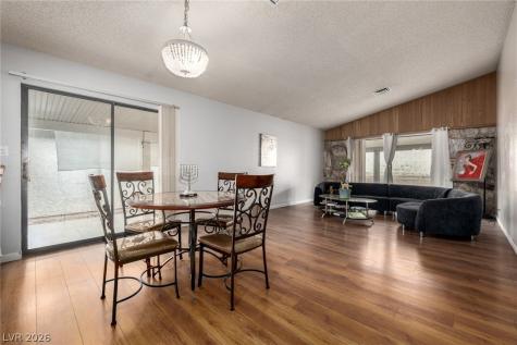6433 Pearcrest Road Las Vegas NV 89108