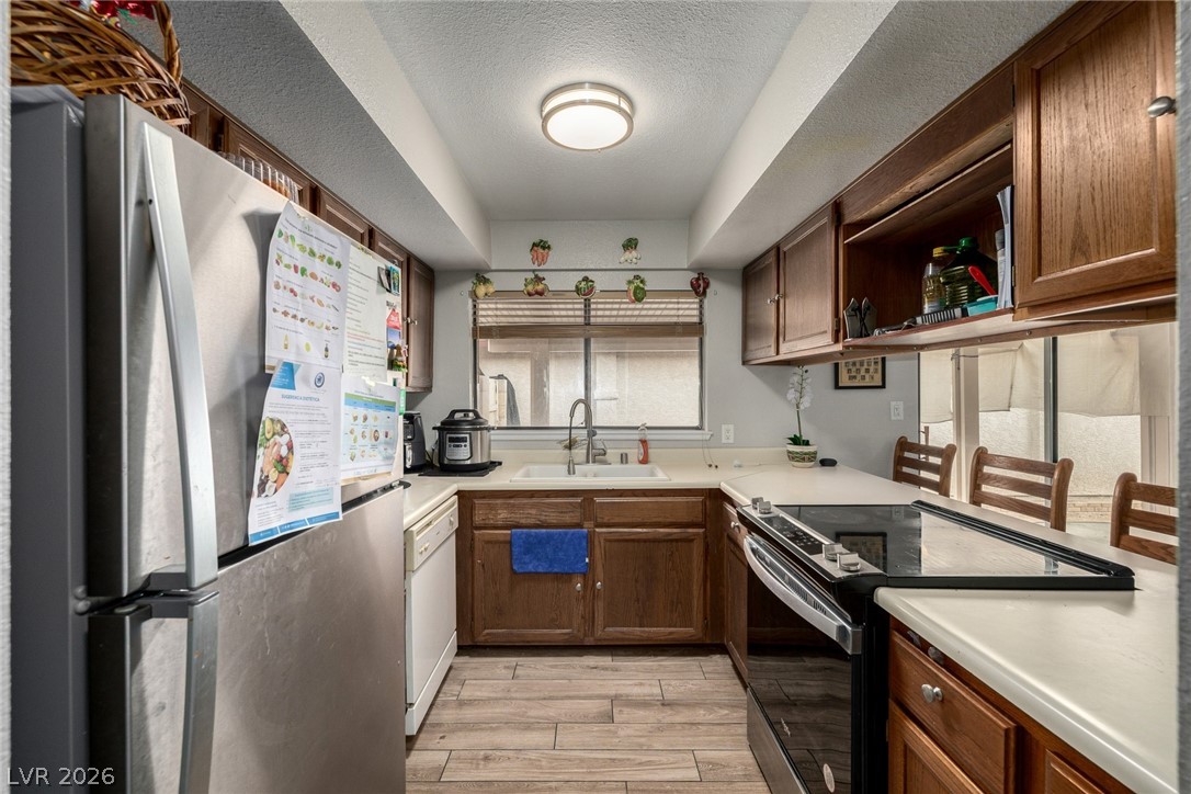 6433 Pearcrest Road Las Vegas NV 89108