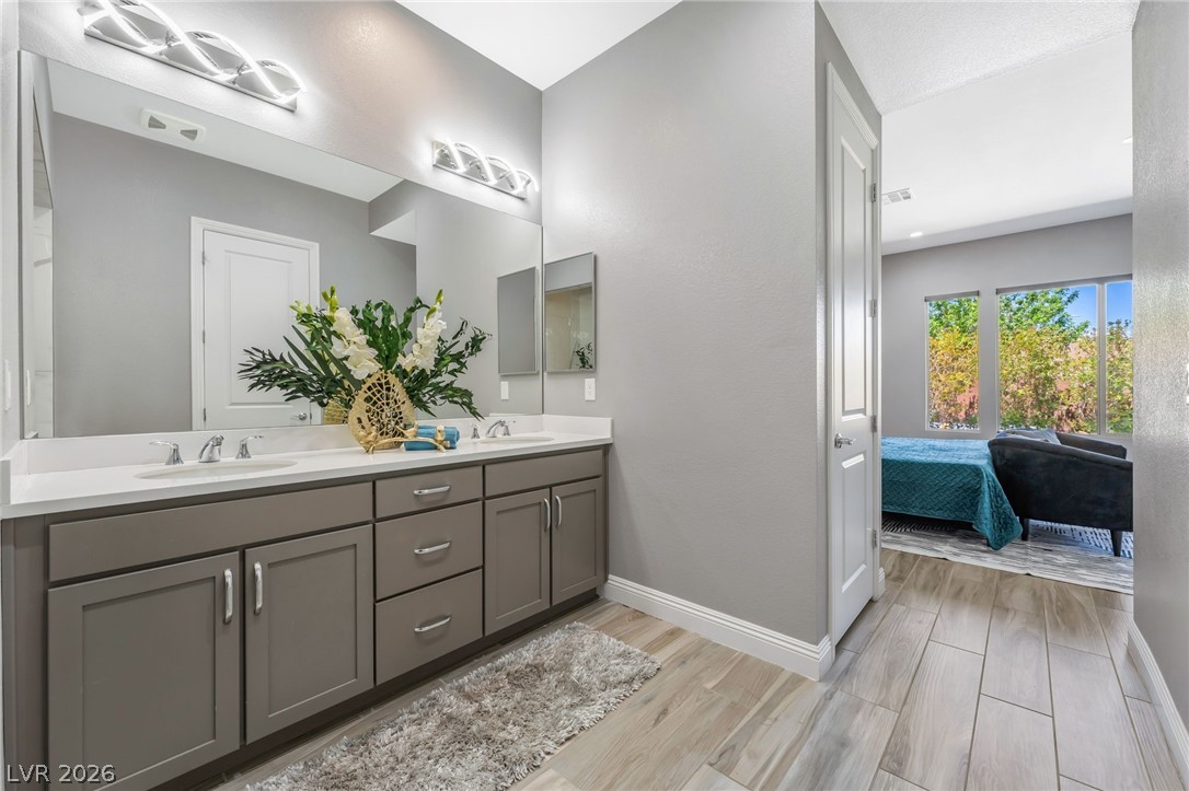 9988 Regency Square Avenue Las Vegas NV 89148