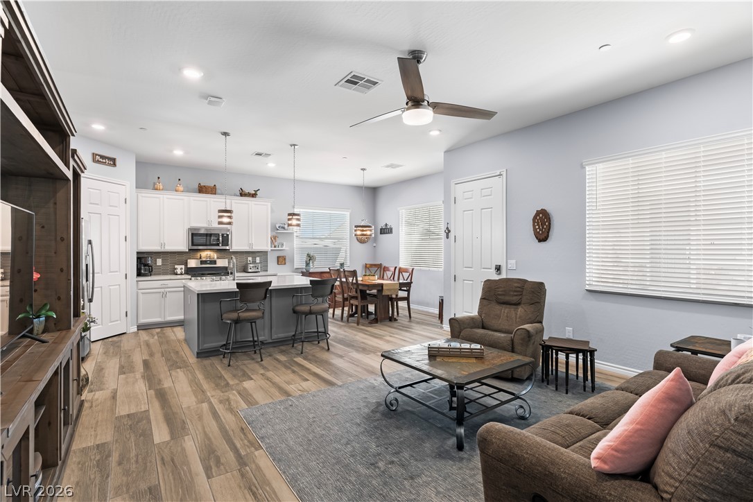 774 Lilac Oak Street Henderson NV 89011