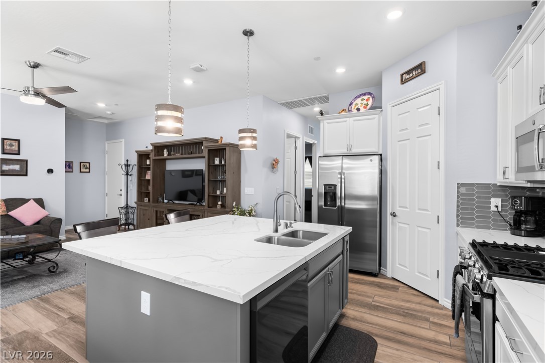 774 Lilac Oak Street Henderson NV 89011