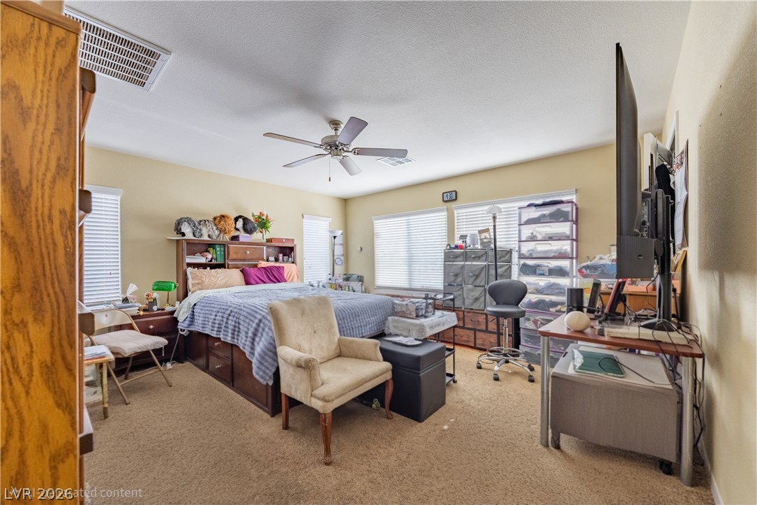223 Heathrow Lake Avenue North Las Vegas NV 89084