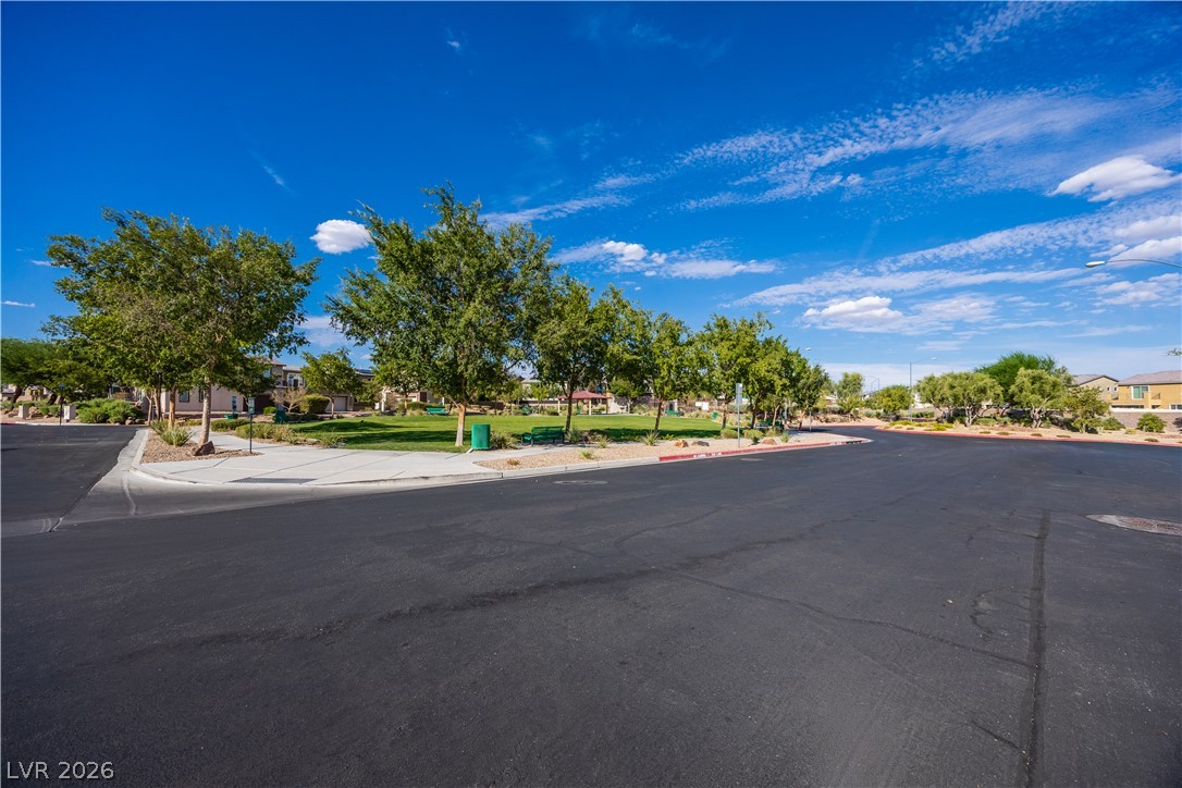 223 Heathrow Lake Avenue North Las Vegas NV 89084