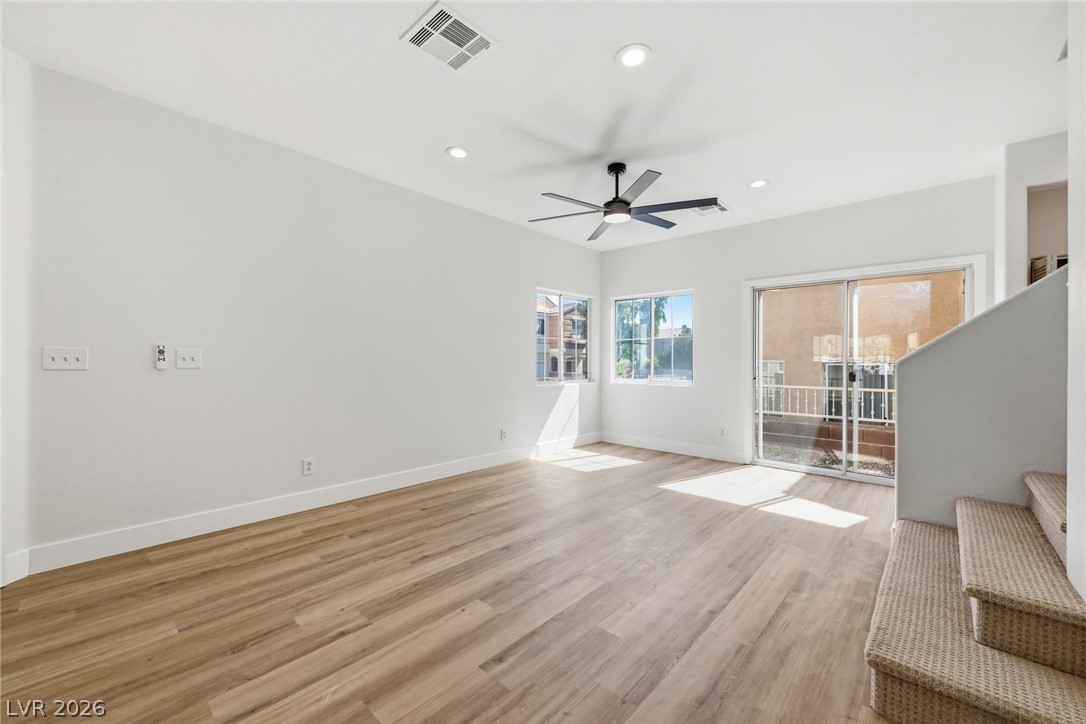 6352 Lonesome Lake Street Las Vegas NV 89148