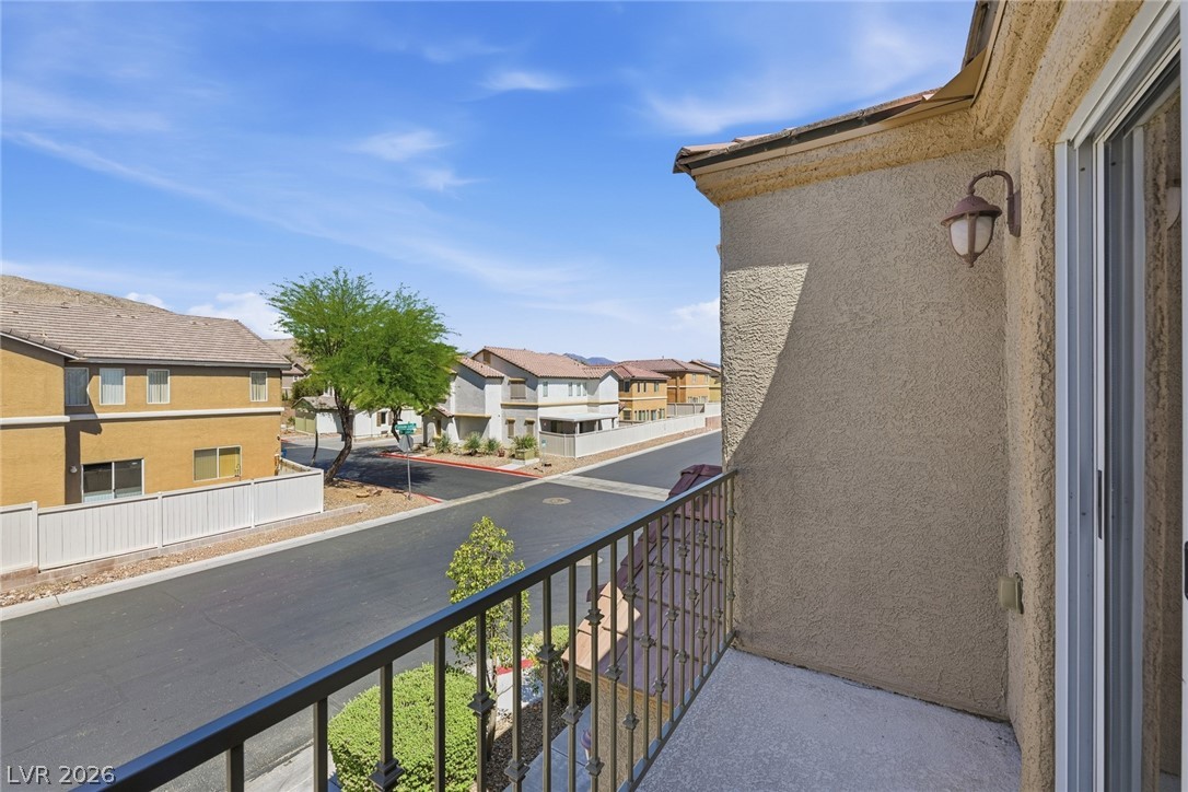 6352 Lonesome Lake Street Las Vegas NV 89148