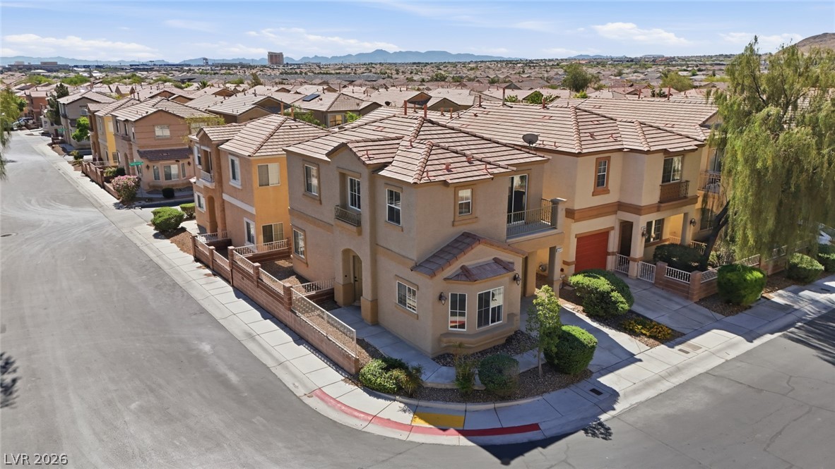 6352 Lonesome Lake Street Las Vegas NV 89148