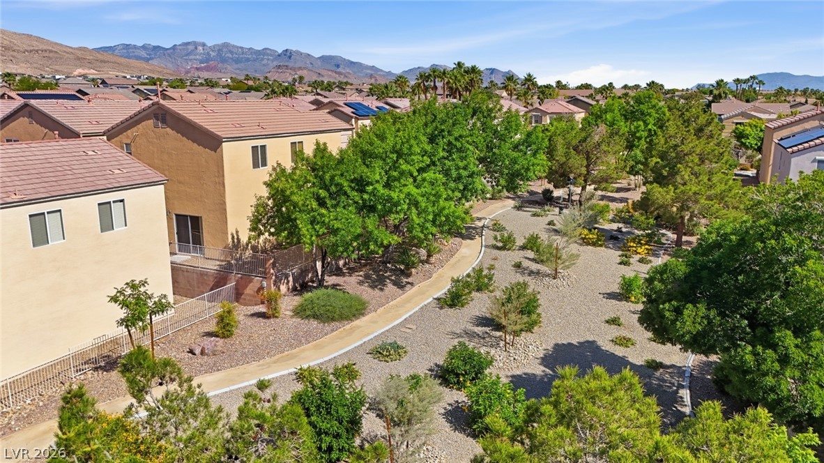 6352 Lonesome Lake Street Las Vegas NV 89148