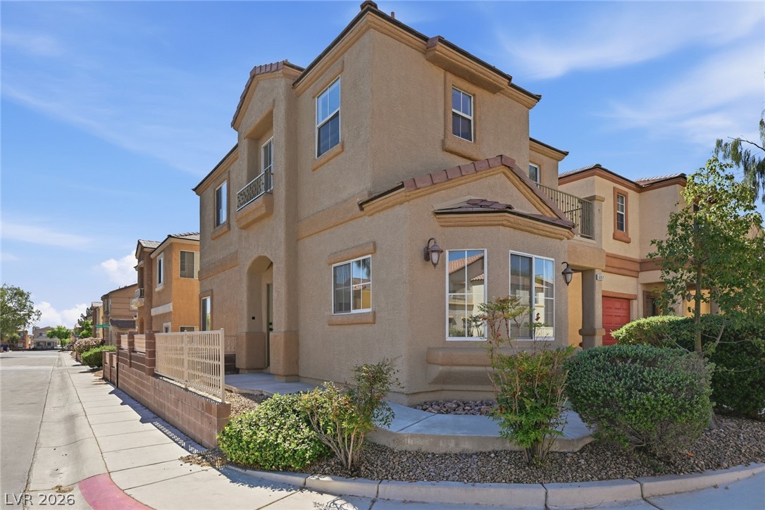 6352 Lonesome Lake Street Las Vegas NV 89148