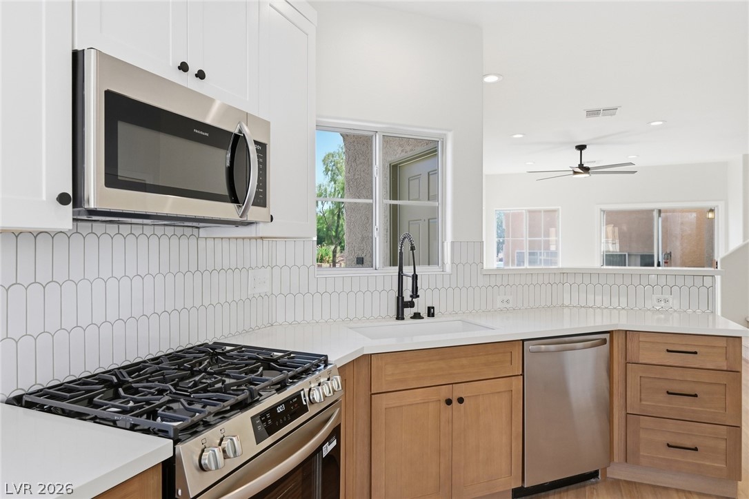 6352 Lonesome Lake Street Las Vegas NV 89148
