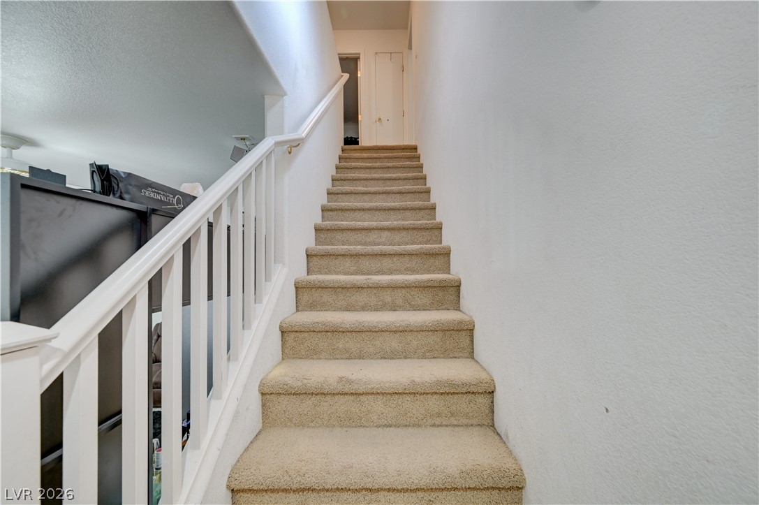 6837 Silver Eagle Avenue Las Vegas NV 89122