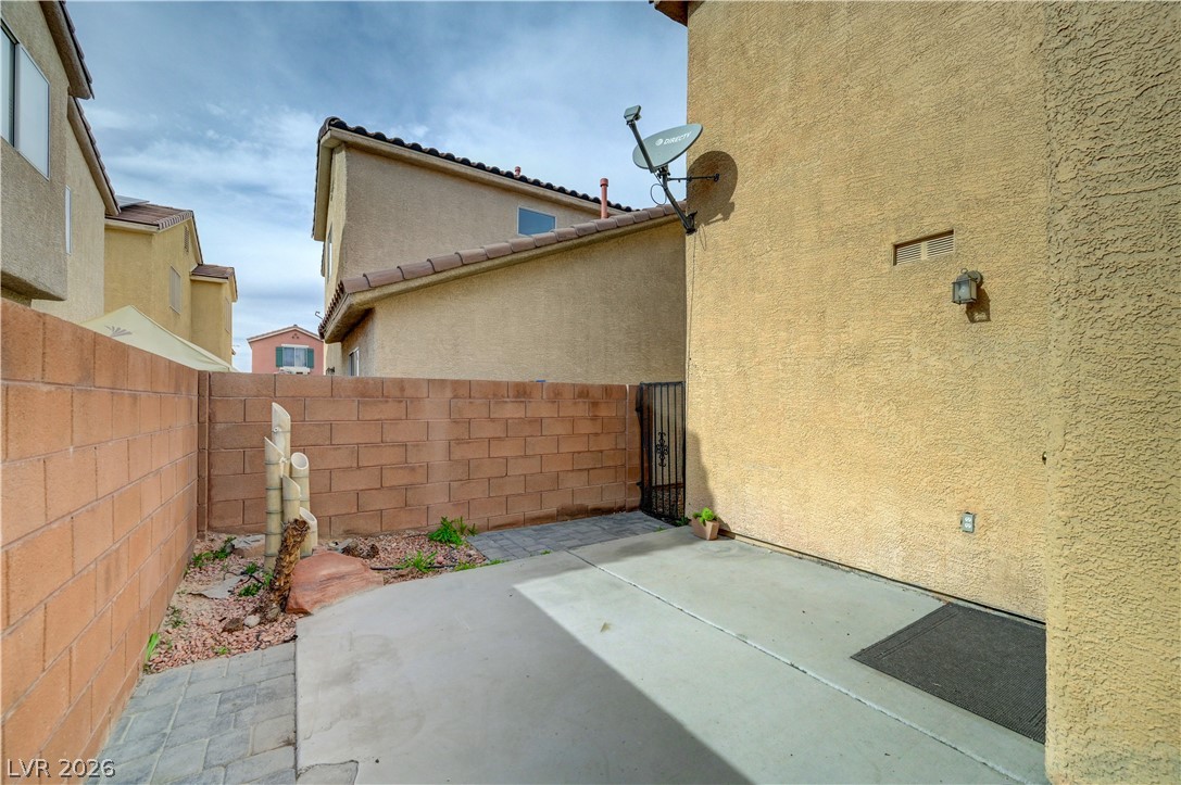 6837 Silver Eagle Avenue Las Vegas NV 89122