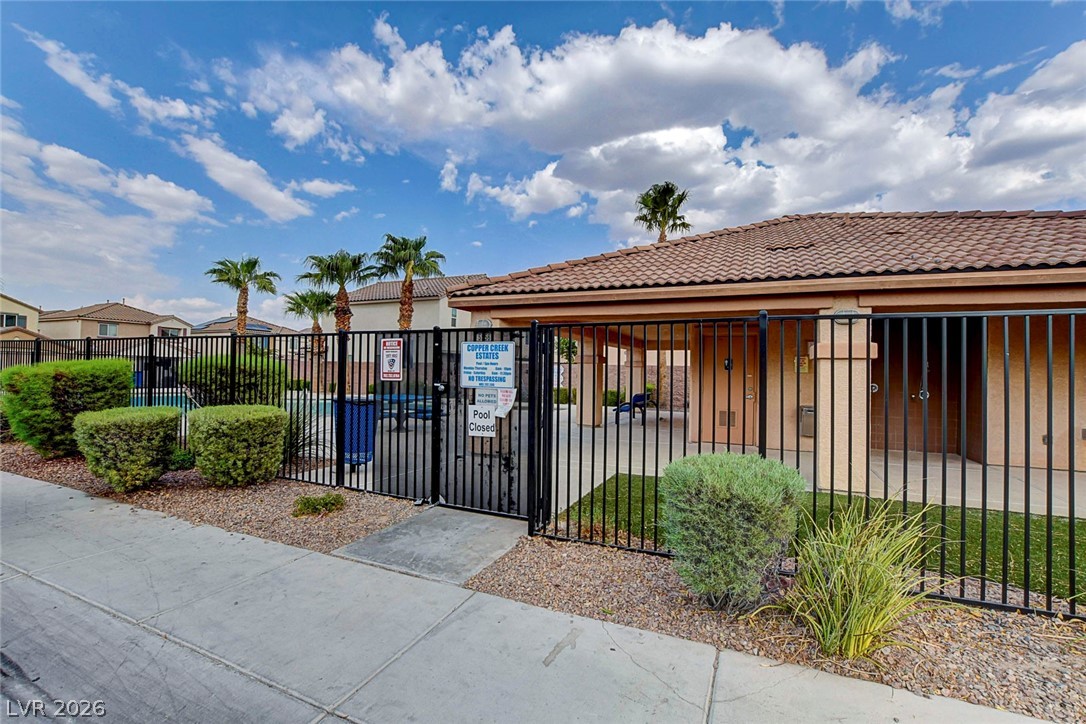 6837 Silver Eagle Avenue Las Vegas NV 89122