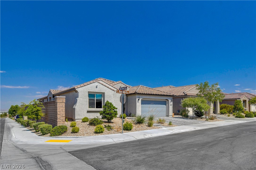 8286 Skye Gorge Street Las Vegas NV 89166