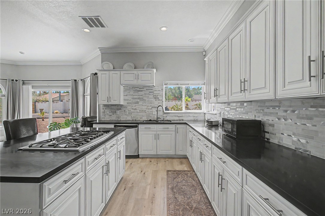 1931 Del Font Court Las Vegas NV 89117