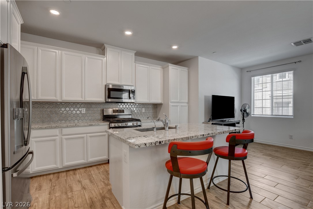 20 Barbara Lane 11 Las Vegas NV 89183