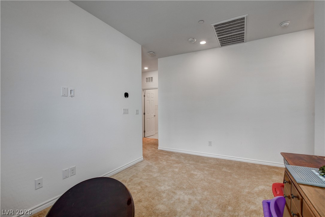 20 Barbara Lane 11 Las Vegas NV 89183